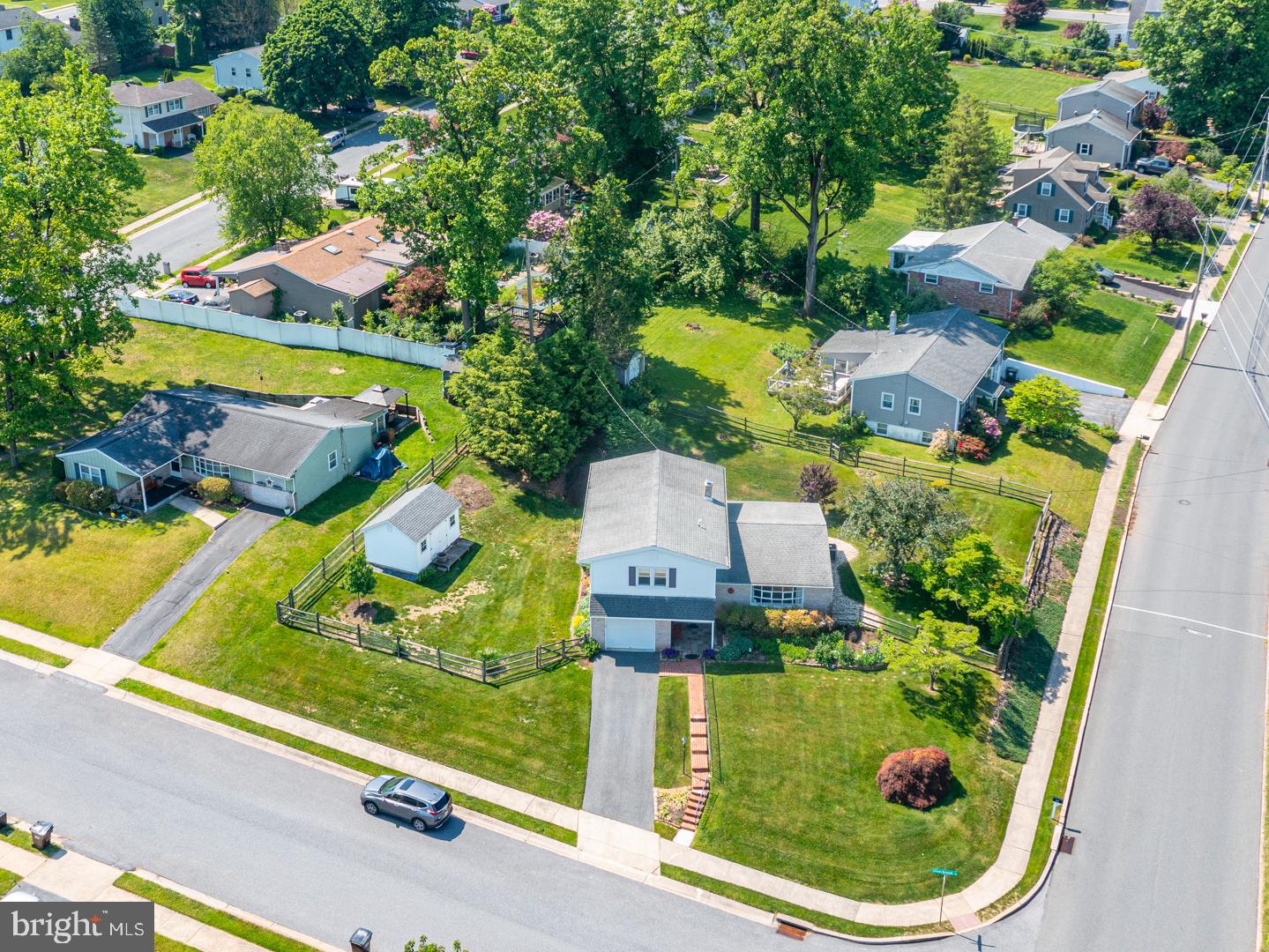 450 SILVER BROOK DRIVE