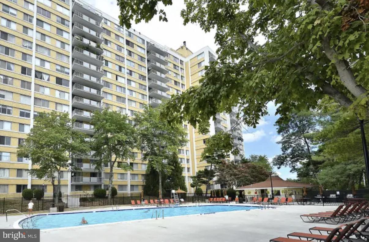 THE FOUNTAINS - Residential