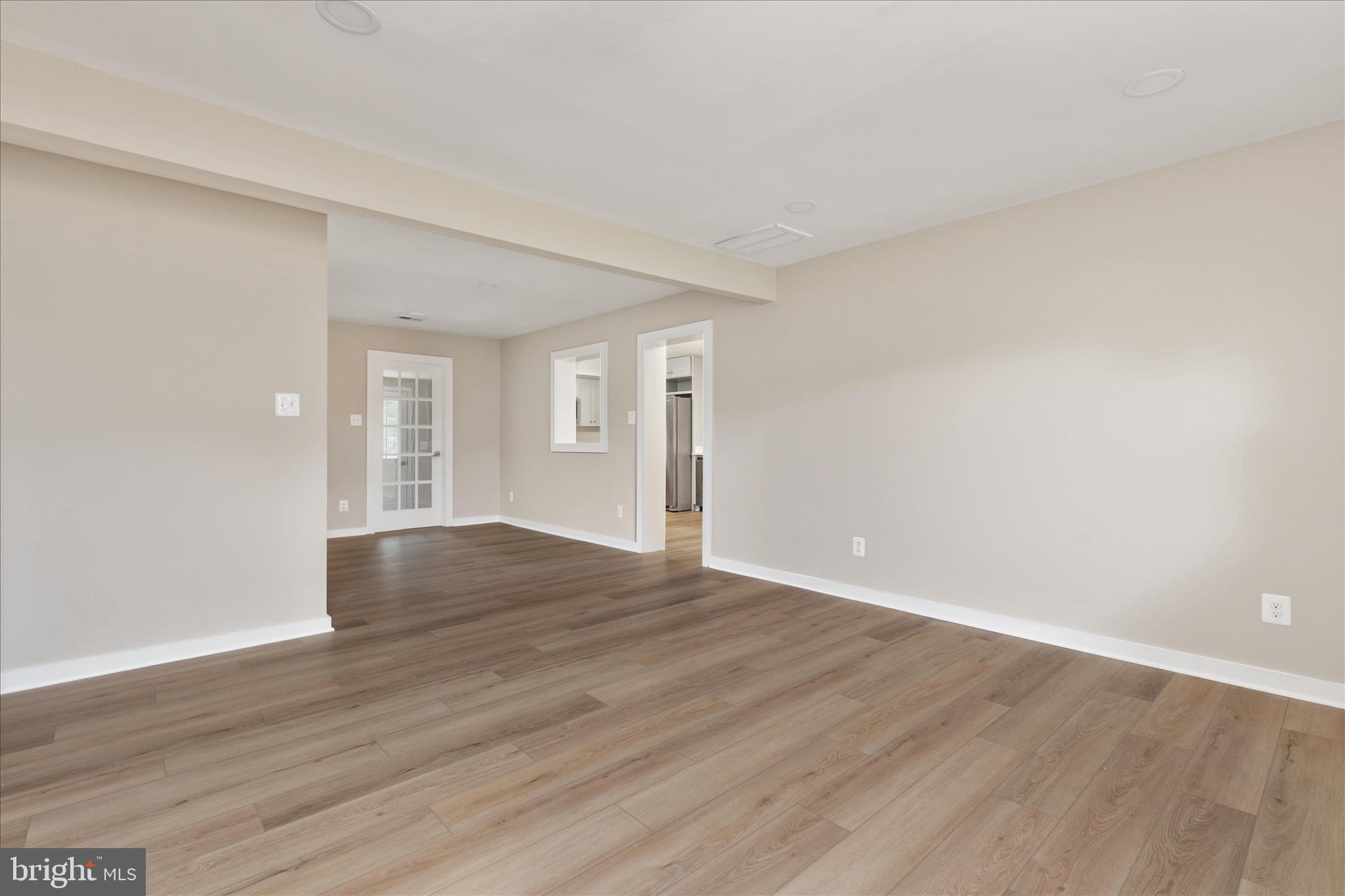 LINTON HALL MANOR - Residential