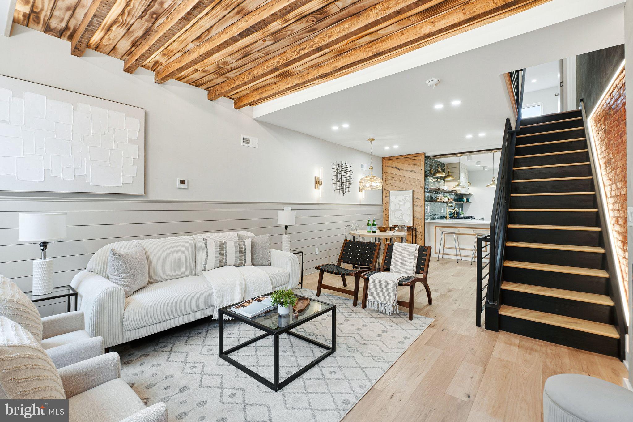 POINT BREEZE - Residential