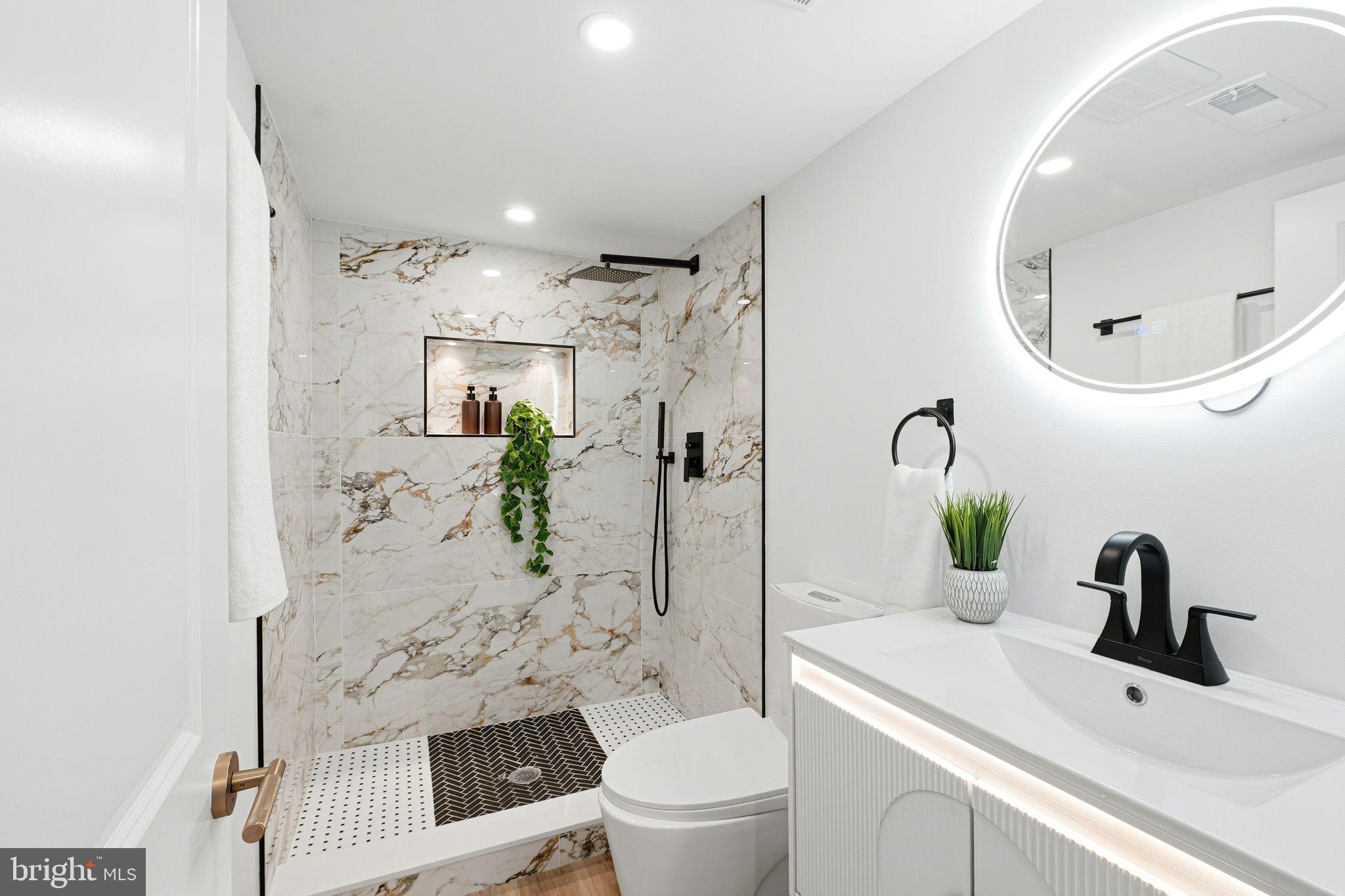 POINT BREEZE - Residential