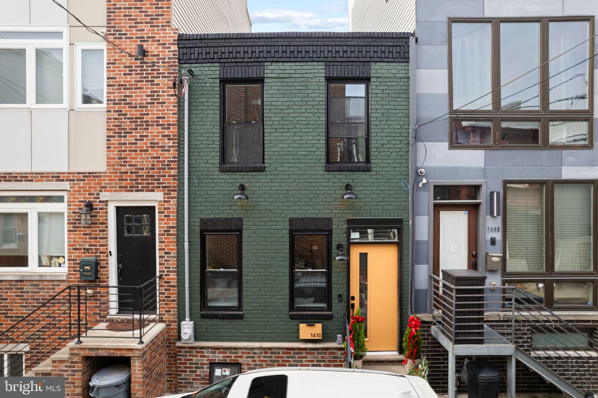 POINT BREEZE - Residential