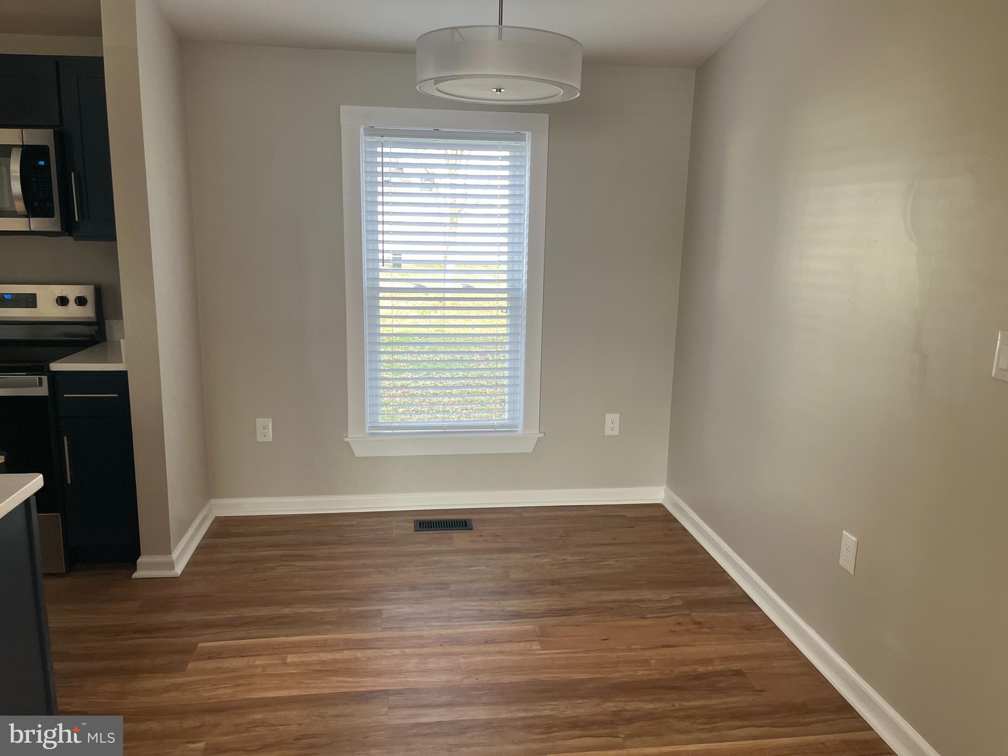 SPRINGFIELD VILLAGE - Residential Lease