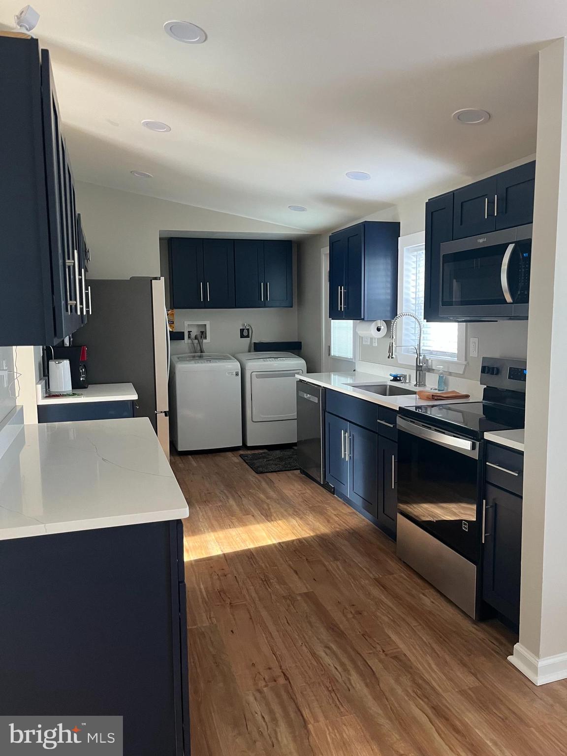 SPRINGFIELD VILLAGE - Residential Lease