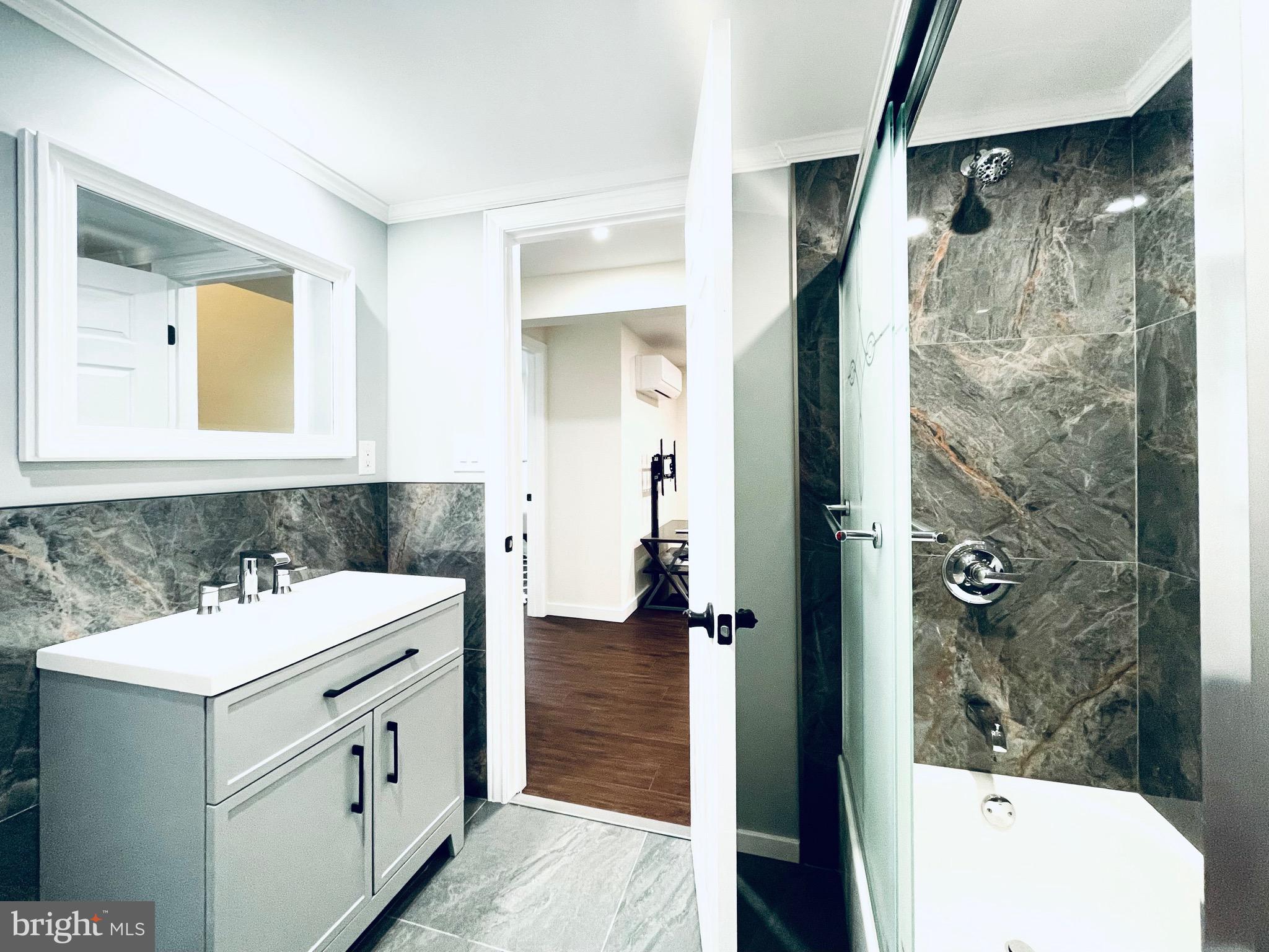 POCONO COUNTRY PLACE - Residential