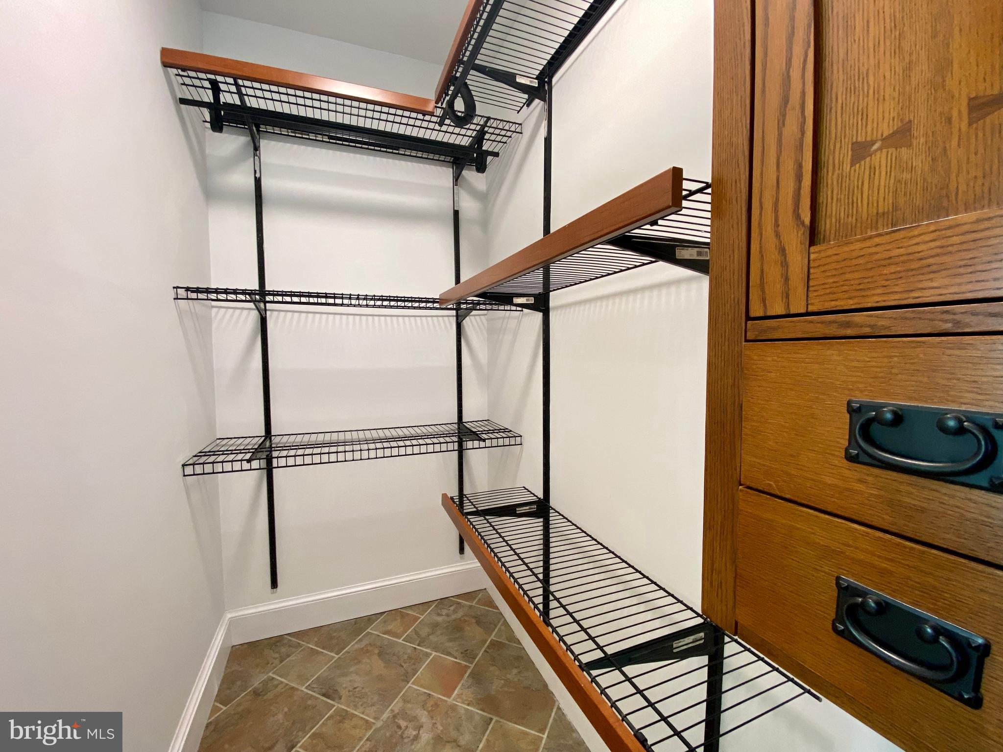 EASTON - Residential