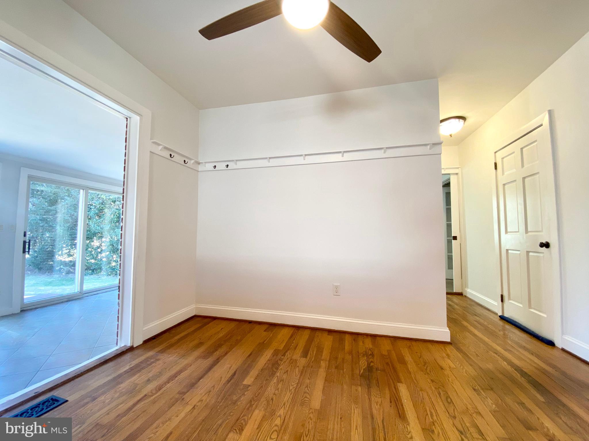 EASTON - Residential