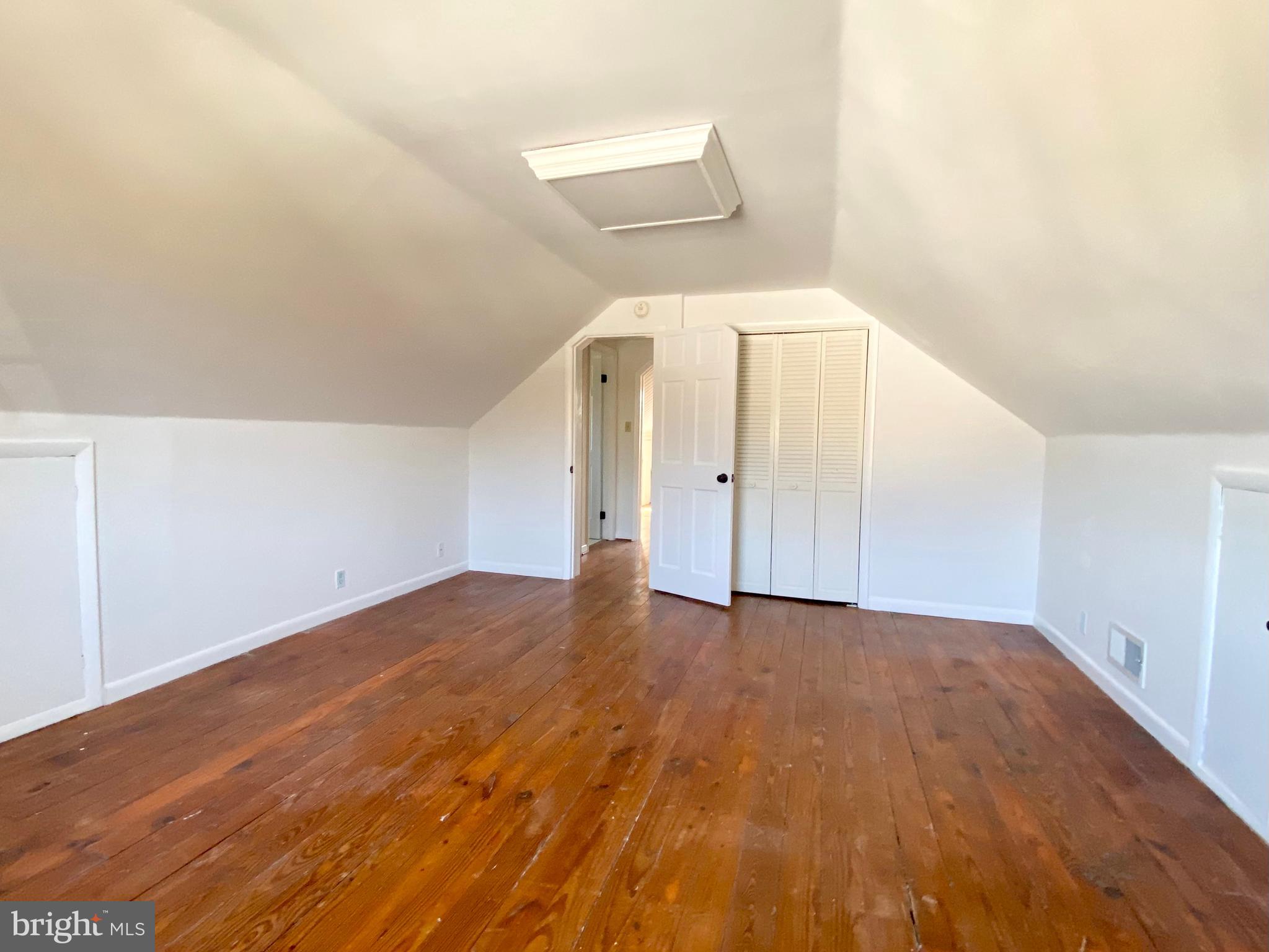 EASTON - Residential