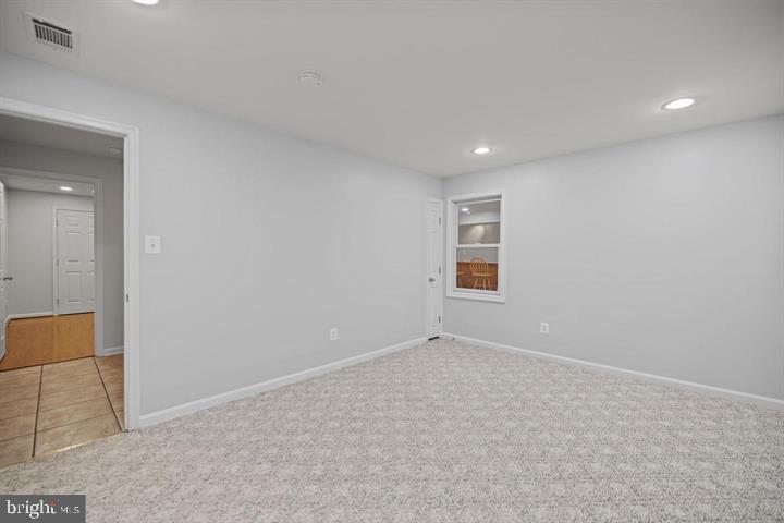 POTOMAC STATION - Residential Lease