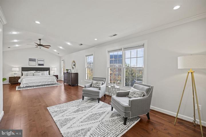 POTOMAC STATION - Residential Lease