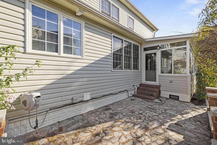 POTOMAC STATION - Residential Lease