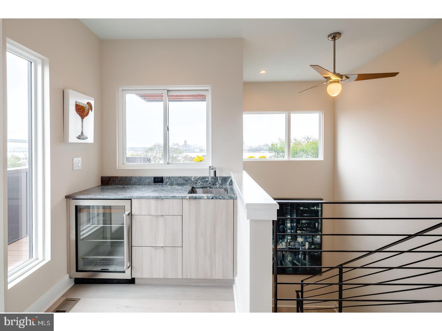 SOCIETY HILL - Residential