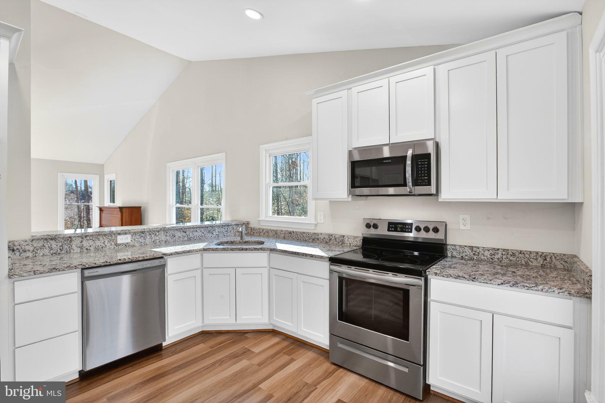 RIVER RIDGE ESTATES - Residential