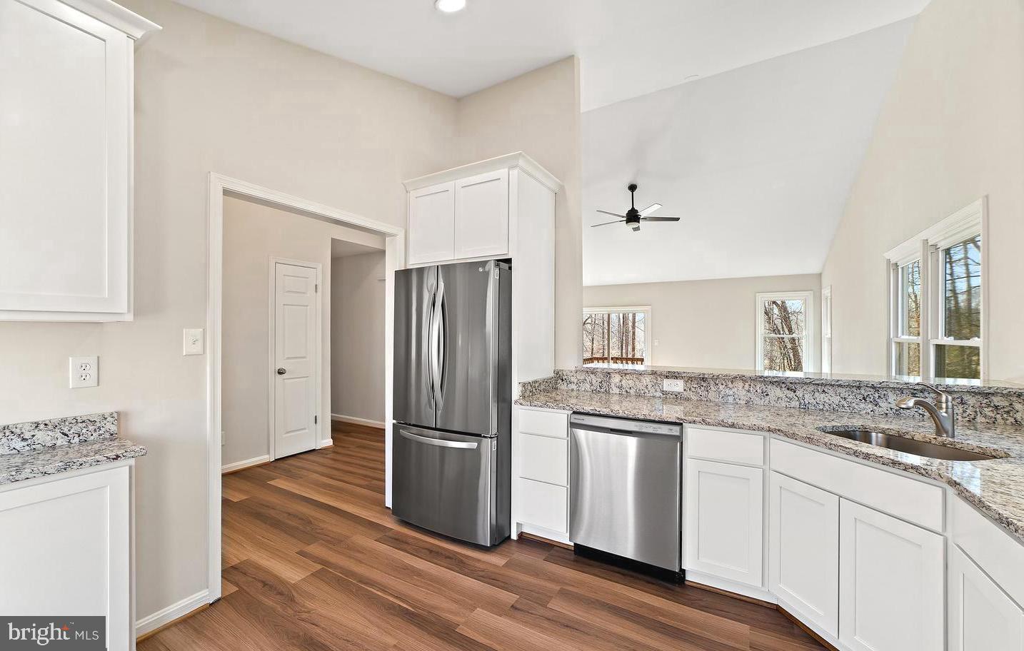 RIVER RIDGE ESTATES - Residential