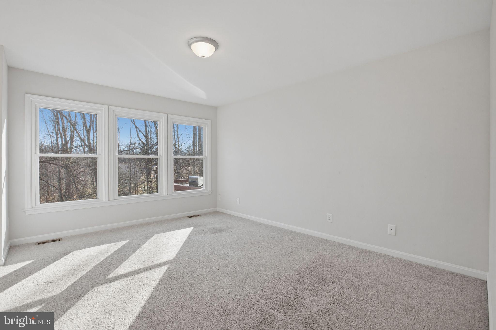 RIVER RIDGE ESTATES - Residential