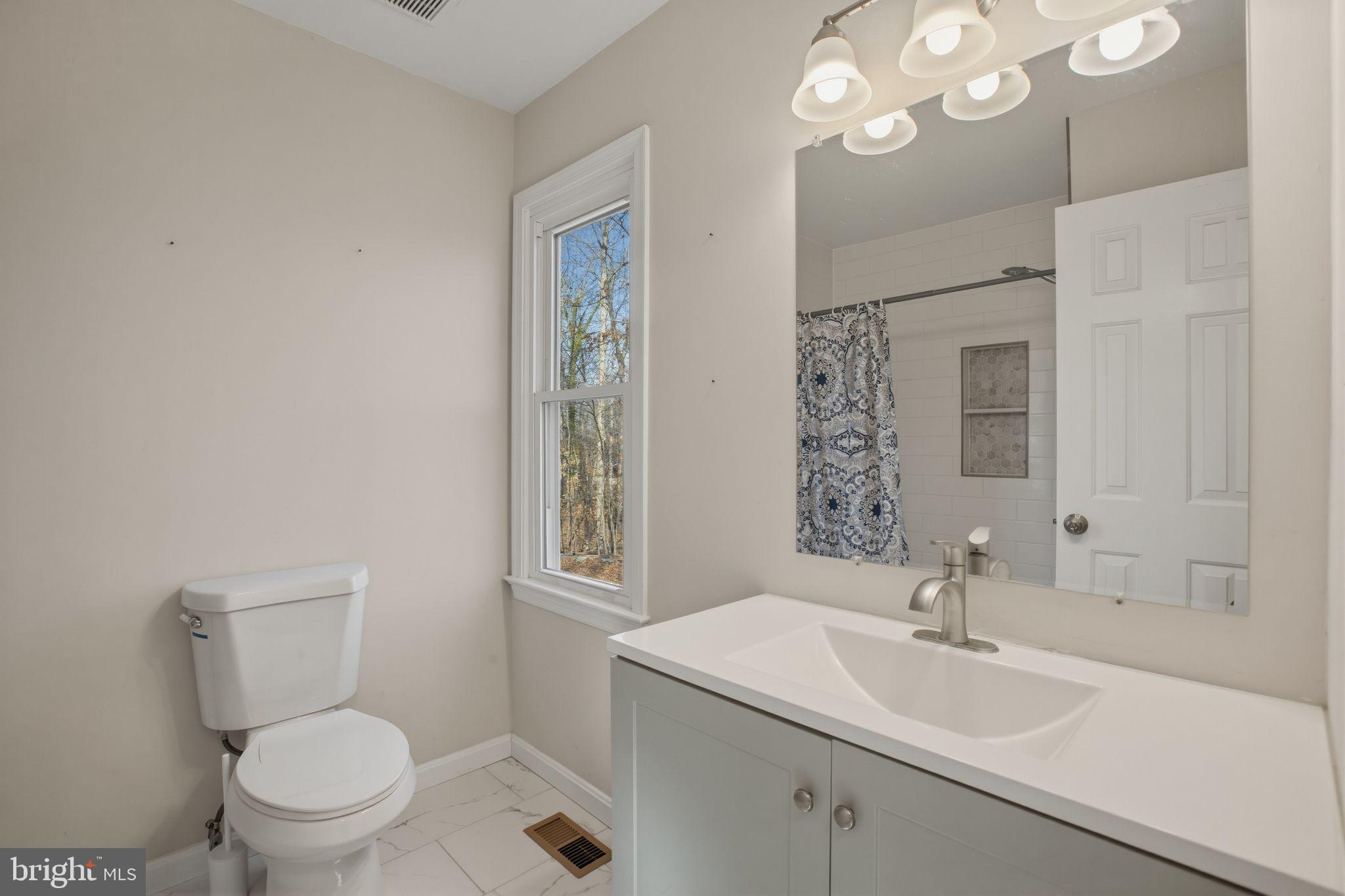 RIVER RIDGE ESTATES - Residential