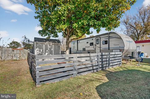 Homes For Sale - 8061 Mire Pond One<br/> CHINCOTEAGUE, VA 23336