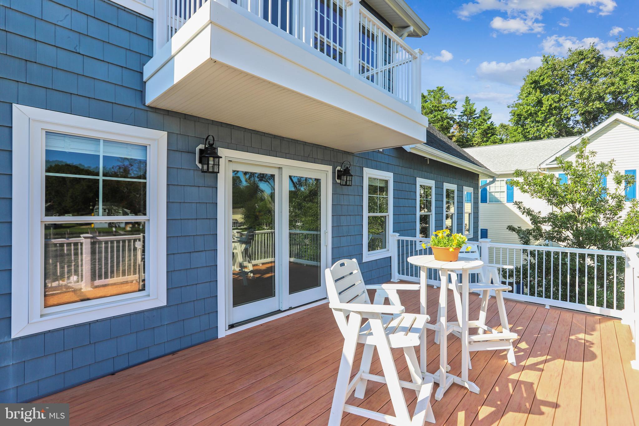 AVALON SHORES - Residential