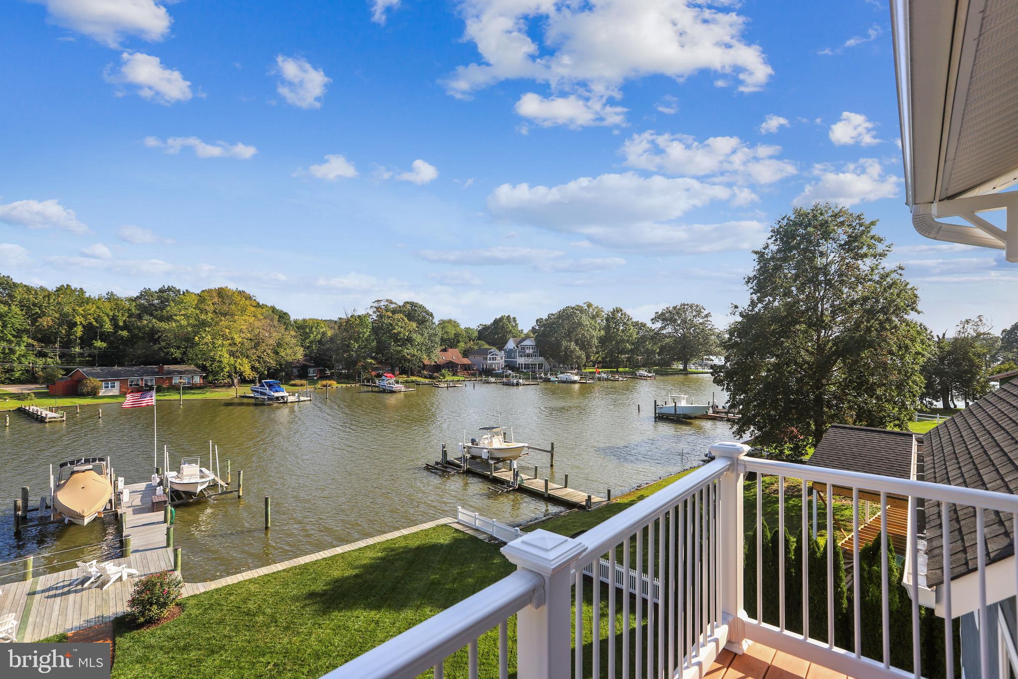 AVALON SHORES - Residential