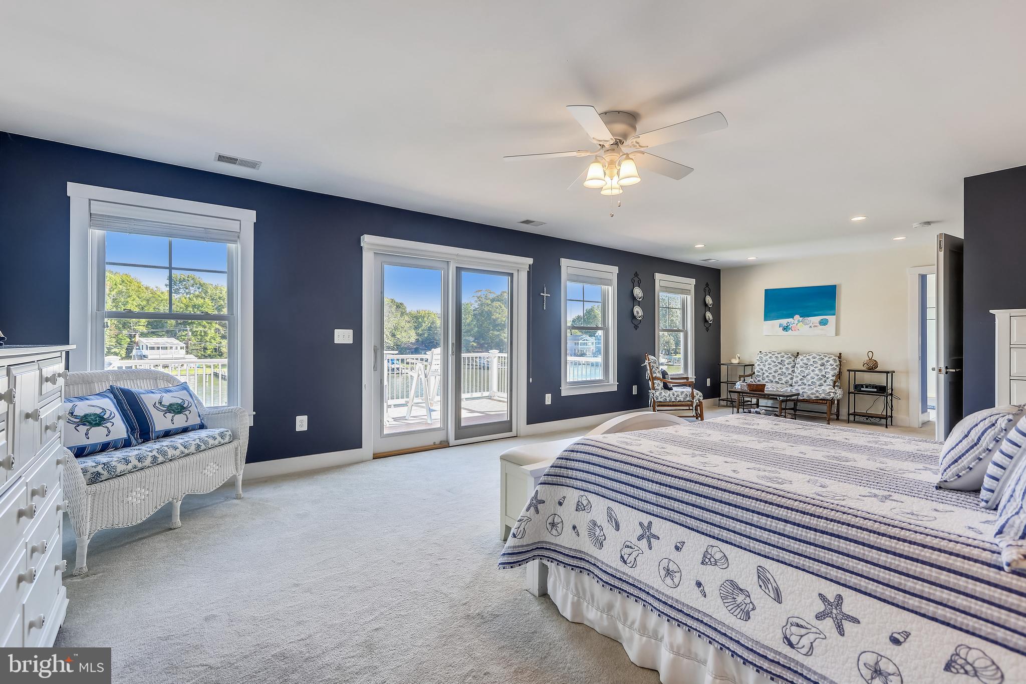 AVALON SHORES - Residential