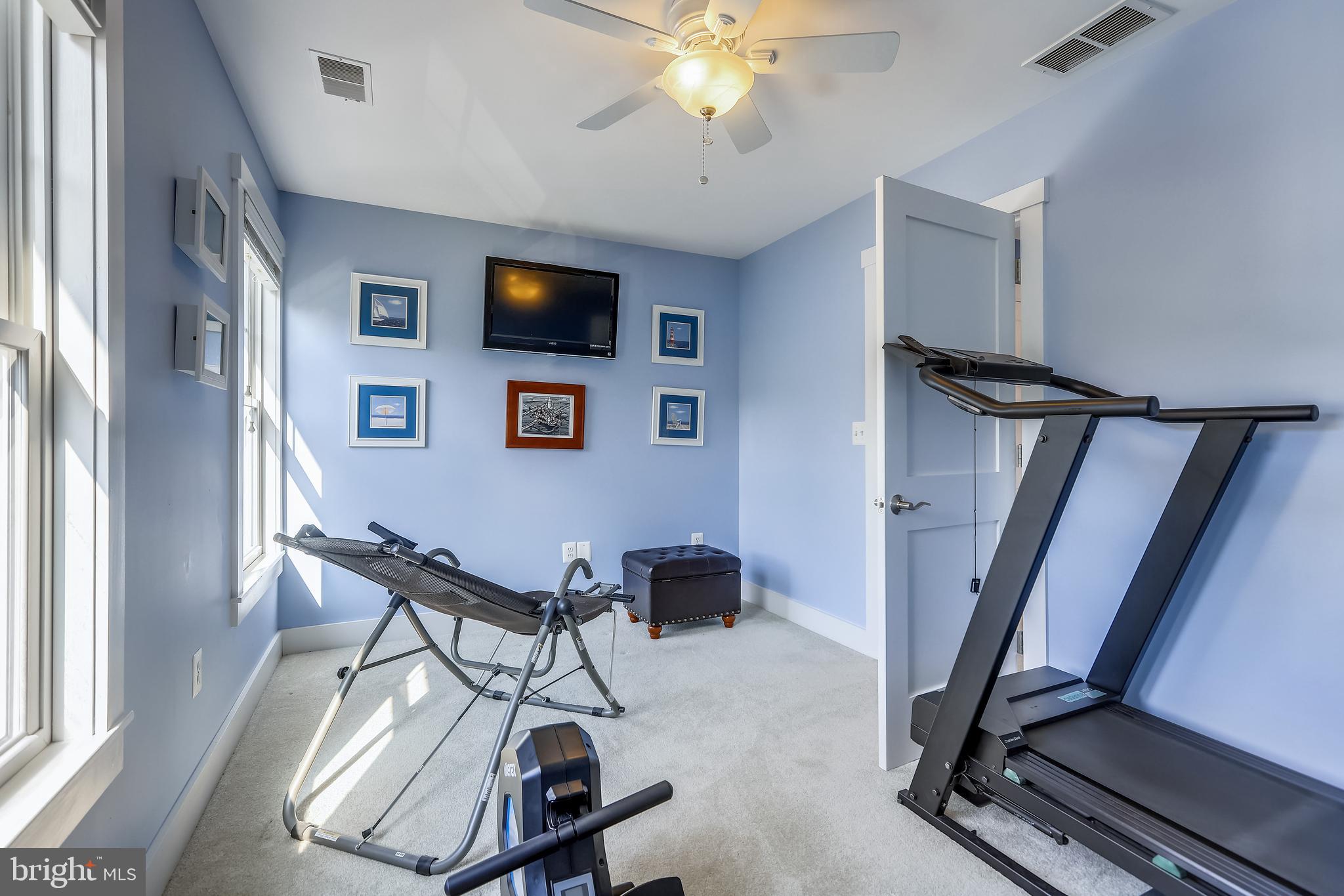 AVALON SHORES - Residential