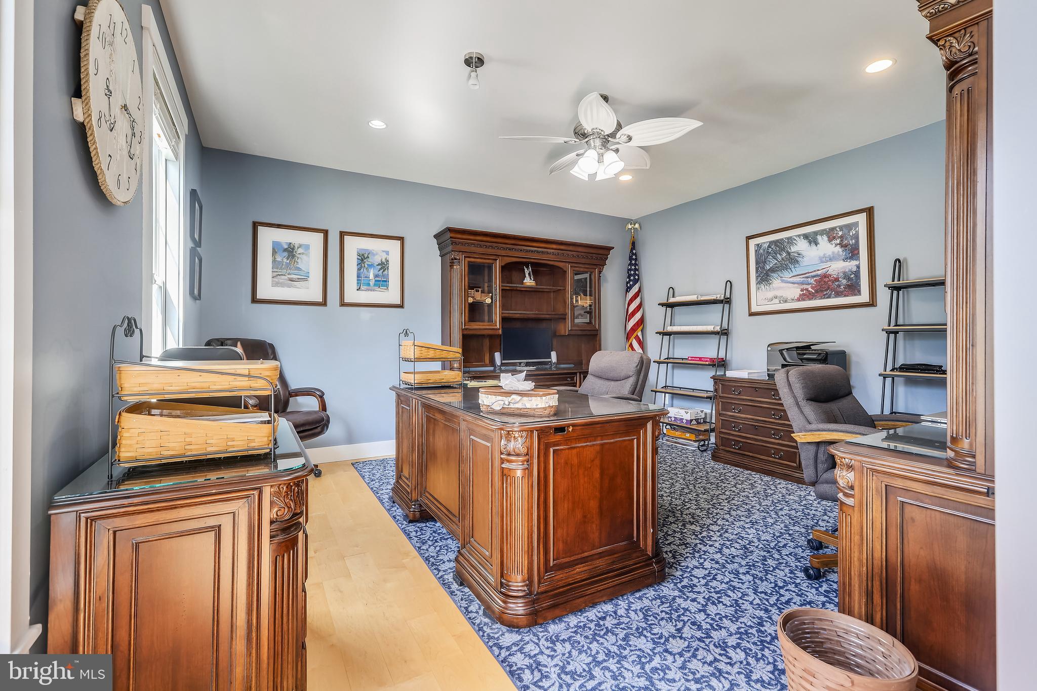 AVALON SHORES - Residential