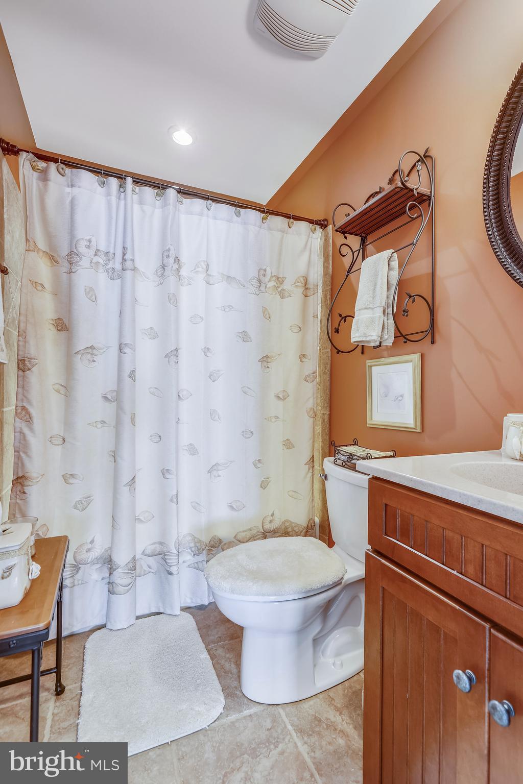 AVALON SHORES - Residential