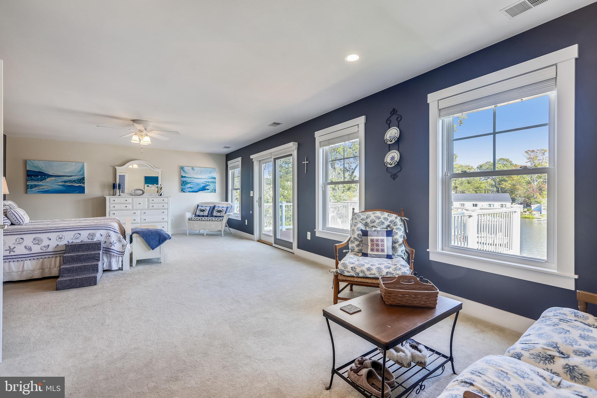 AVALON SHORES - Residential