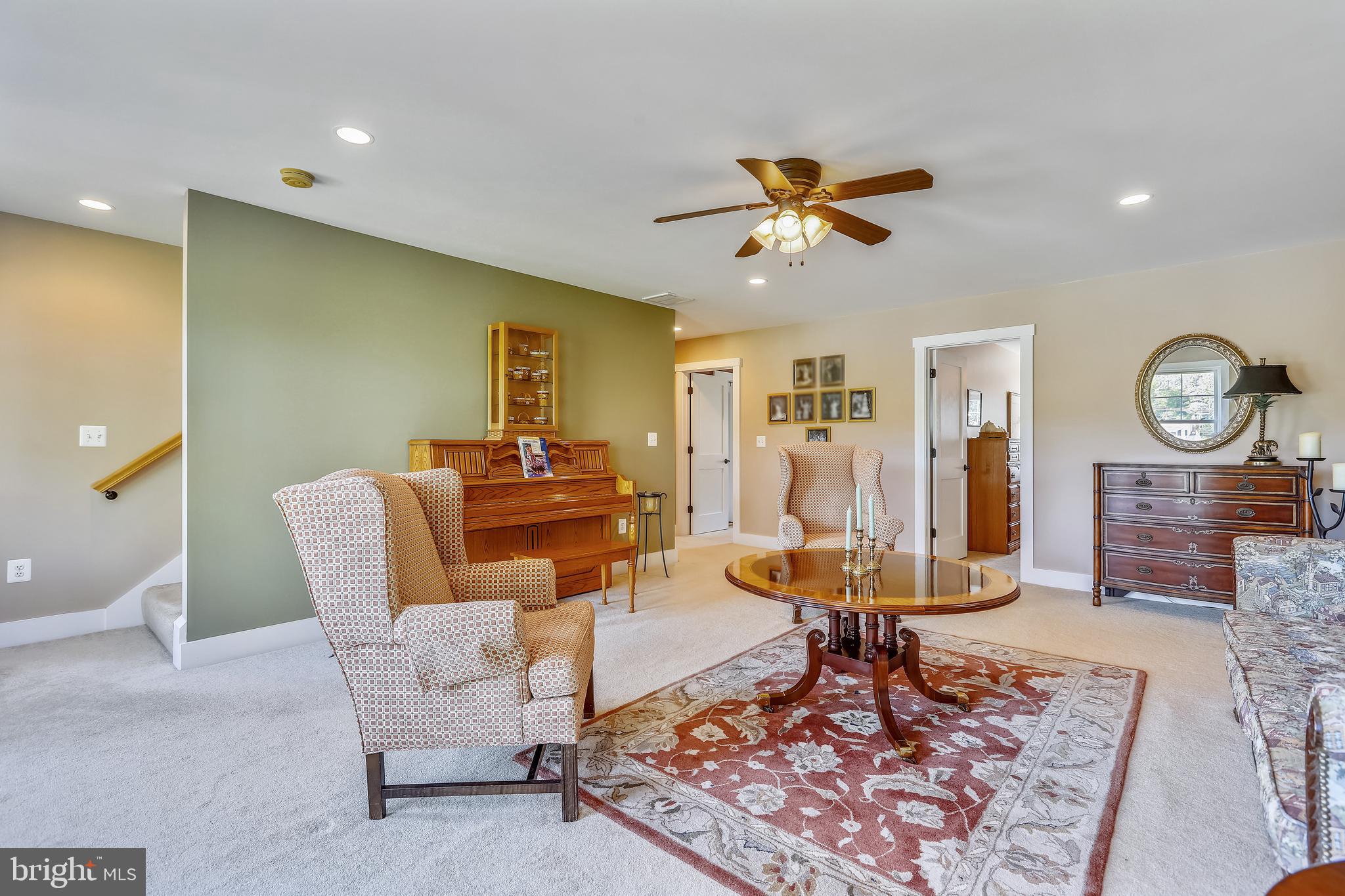 AVALON SHORES - Residential