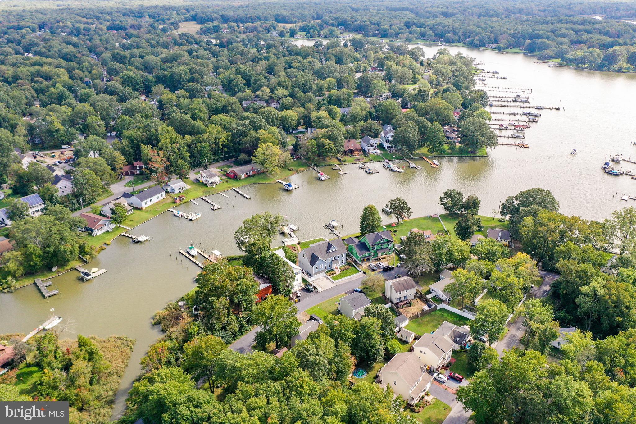 AVALON SHORES - Residential