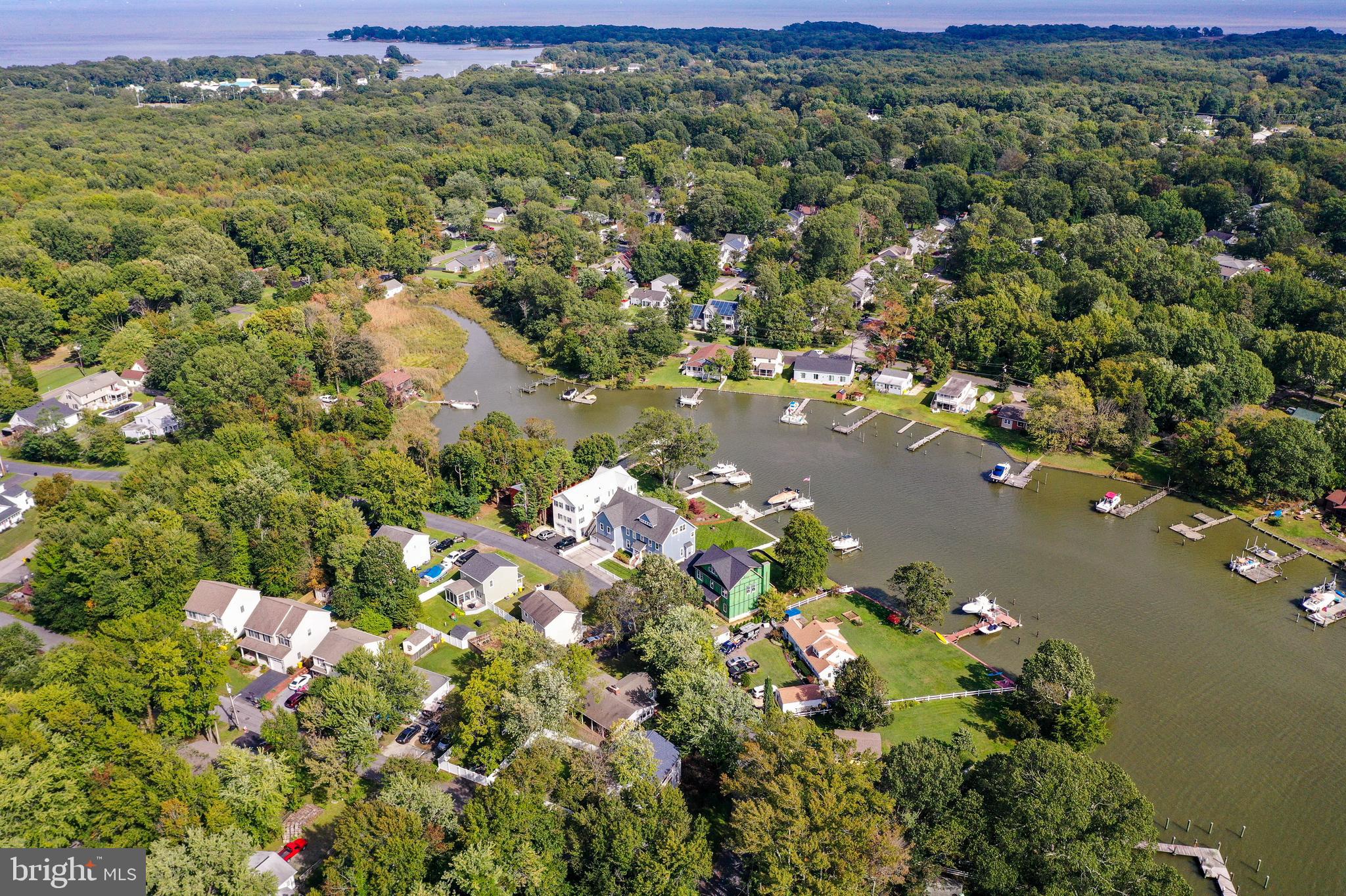 AVALON SHORES - Residential