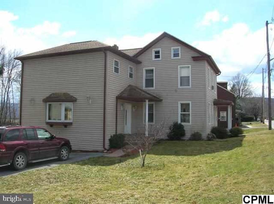 Spacious Two-Story With 3BR and 2BA in Susquenita School District. Three Car Detached Garage with Living Space Above (would be great for game room). Remodeled Kitchen with Maple Cabinetry and Stainless Steel Appliances. Marble and Stone Flooring, Recess Lighting, Formal Dining Room and Fireplace in Living Room. Nice Level Yard With Lots of Parking. Close to 322 and 11&15 for Easy Commute To Harrisburg.
