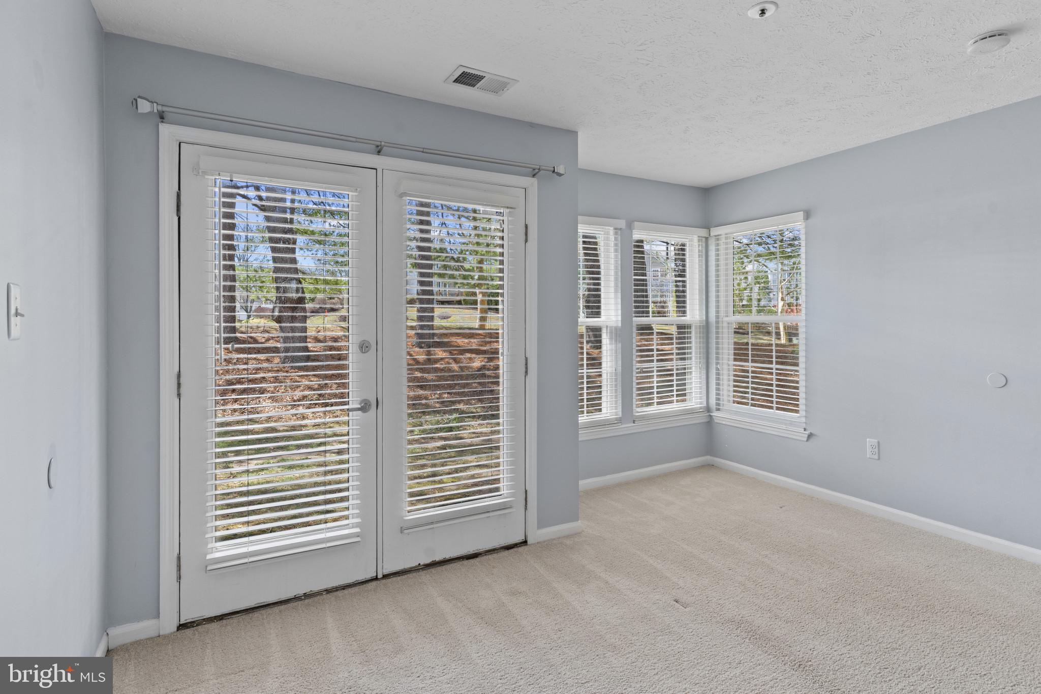 DORSEY HALL - Residential