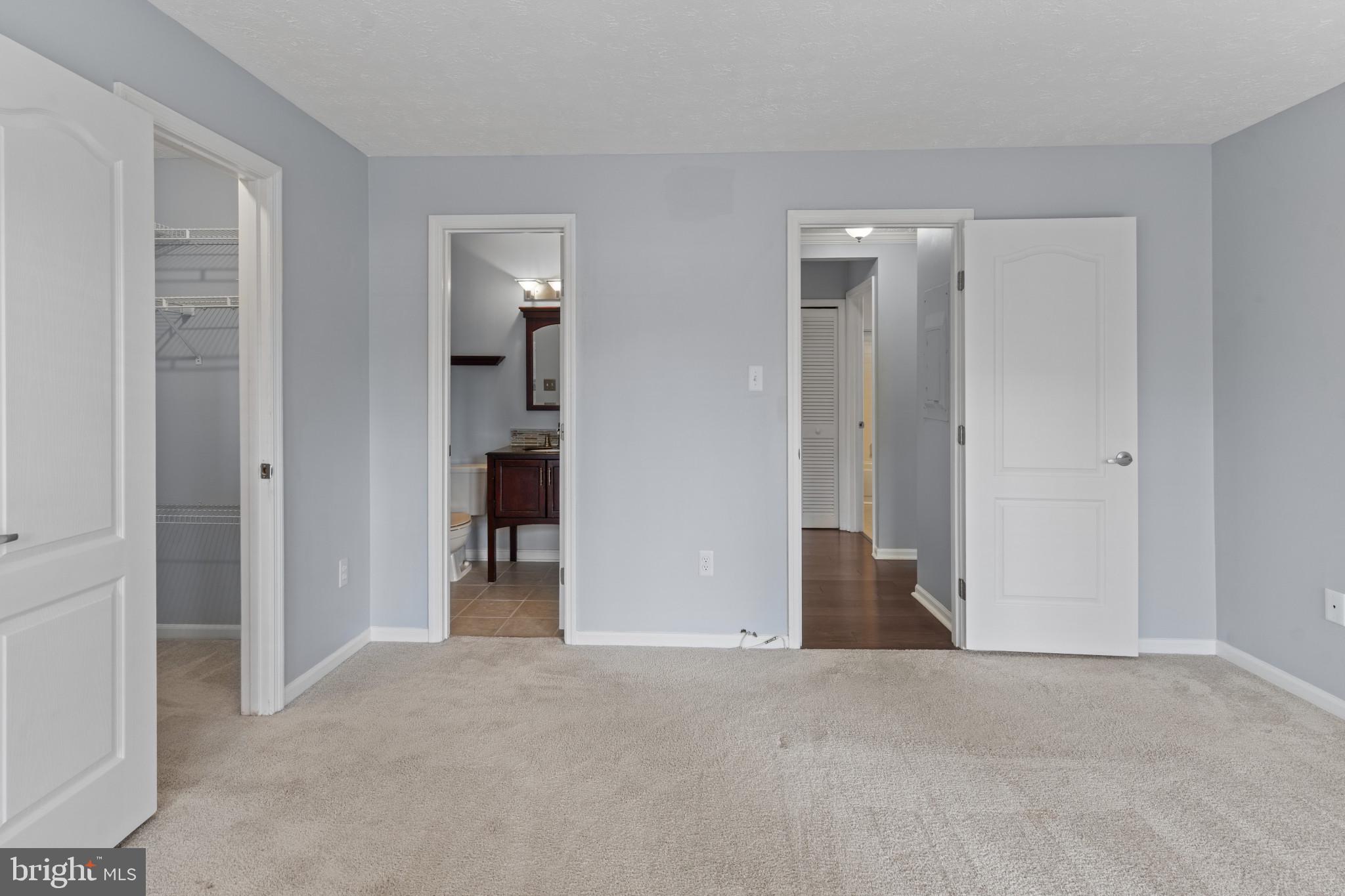 DORSEY HALL - Residential