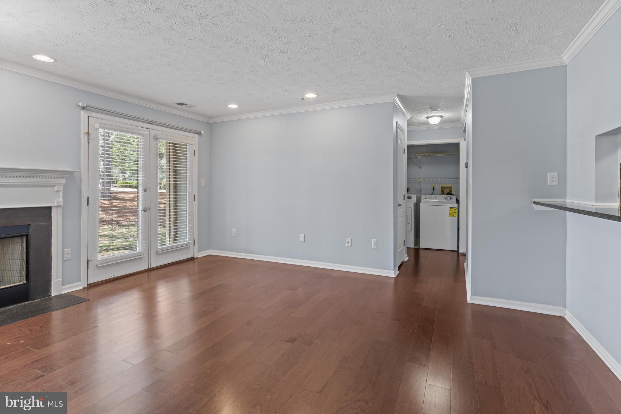 DORSEY HALL - Residential