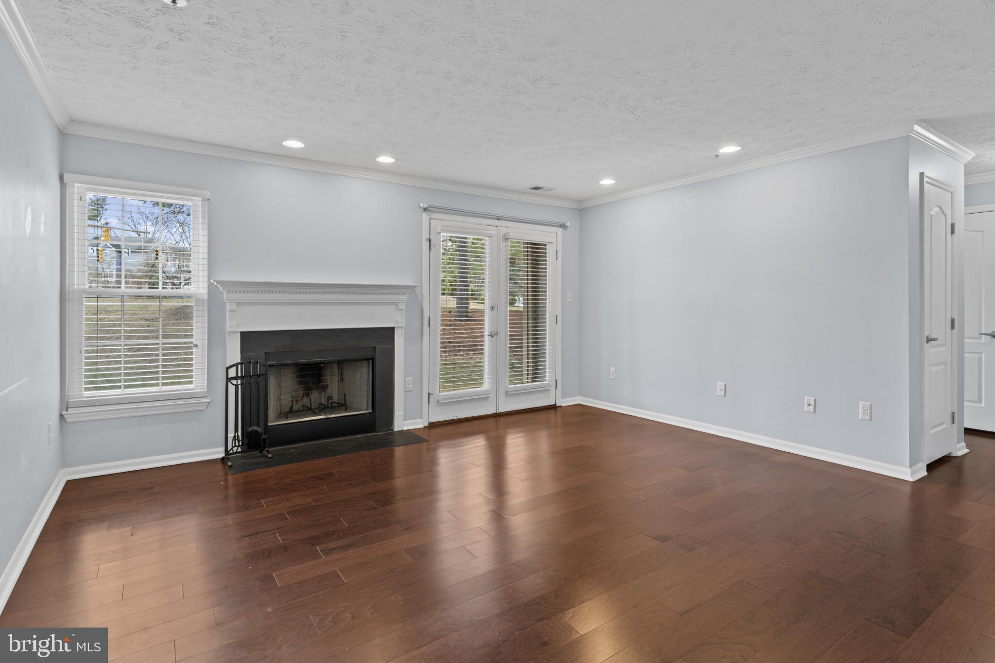 DORSEY HALL - Residential