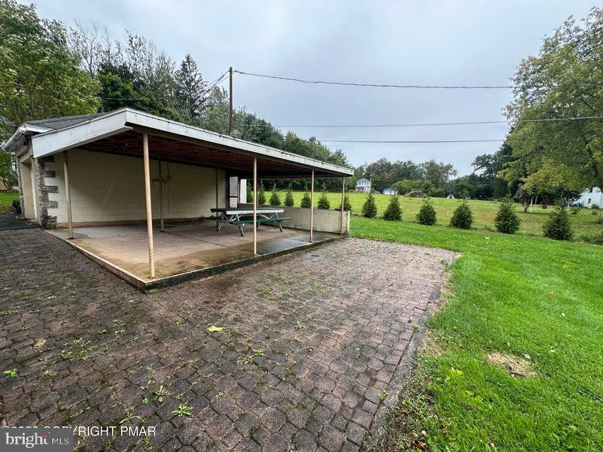 701 S STATE ROAD