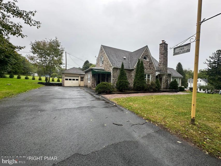 701 S STATE ROAD