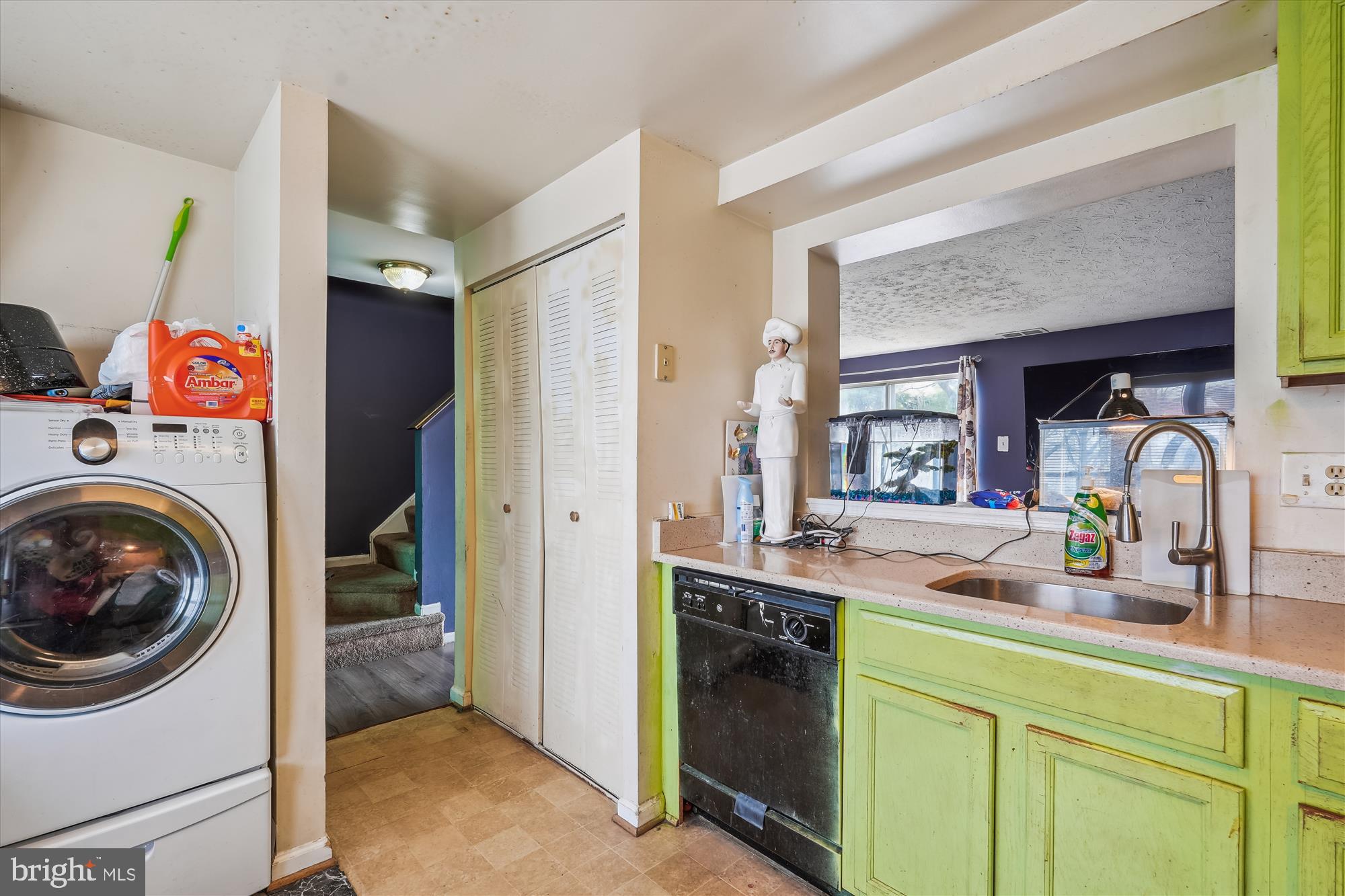 HILLCREST ORCHARDS - Residential