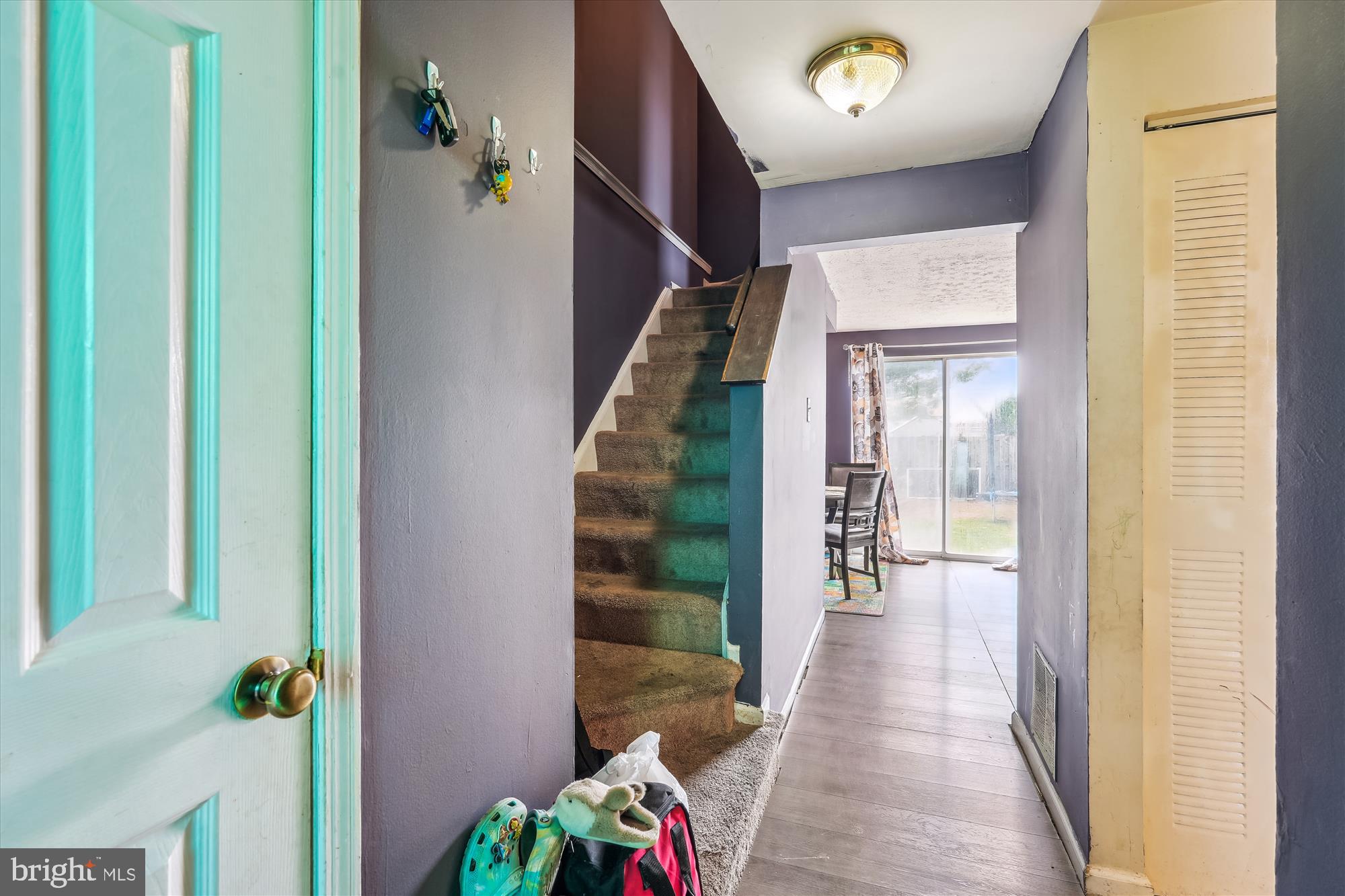 HILLCREST ORCHARDS - Residential