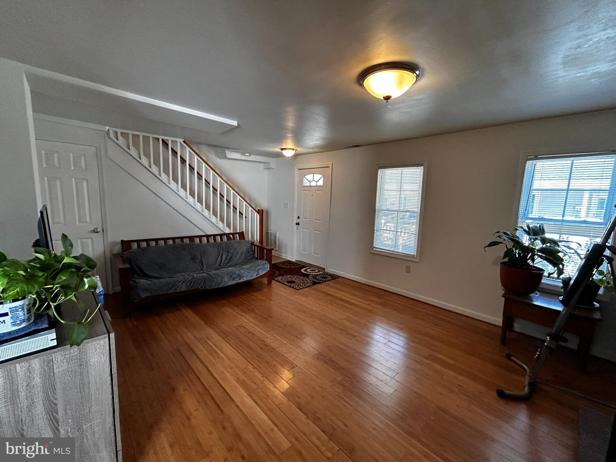 320 HIGHLAND AVENUE