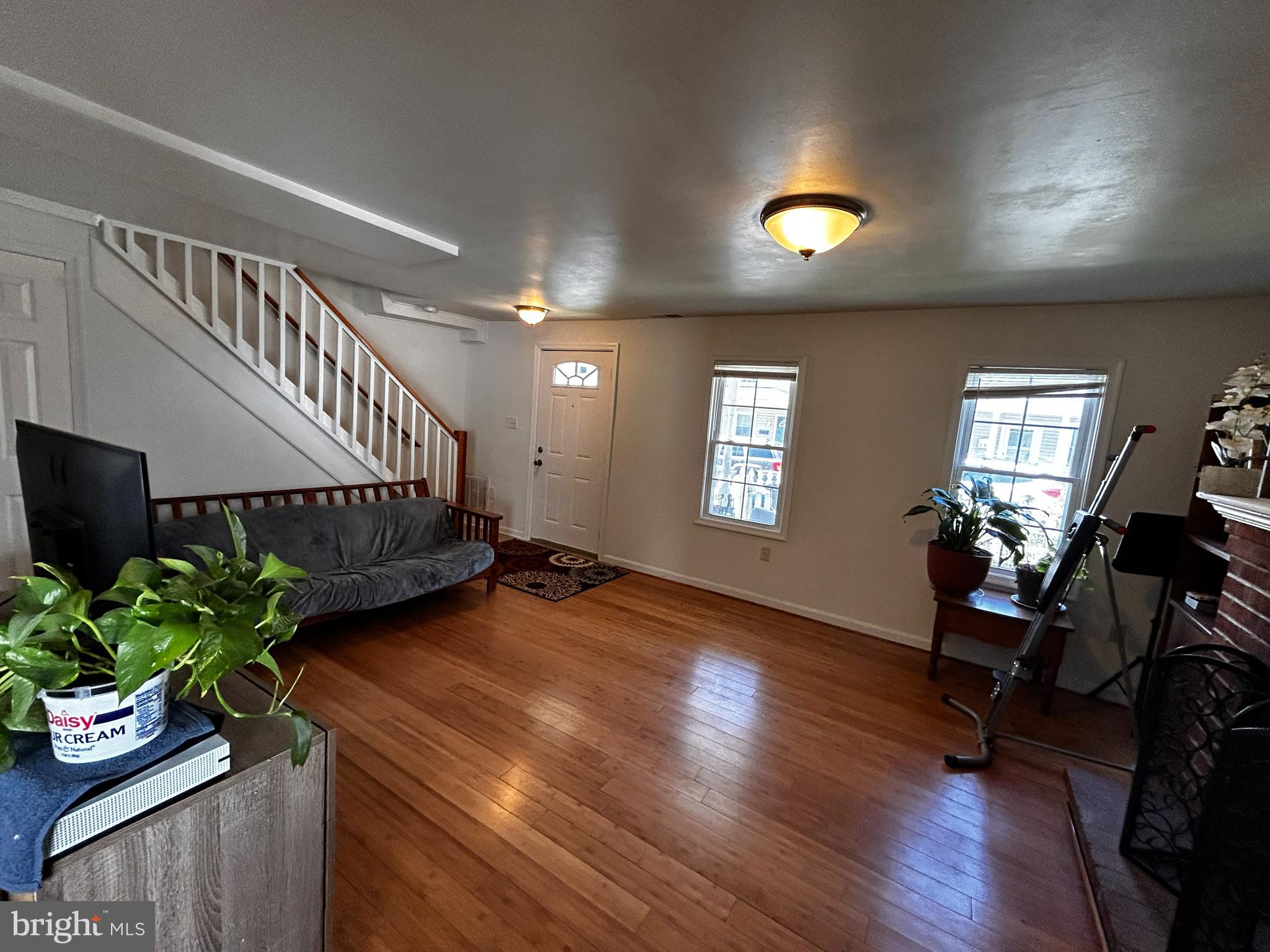 320 HIGHLAND AVENUE