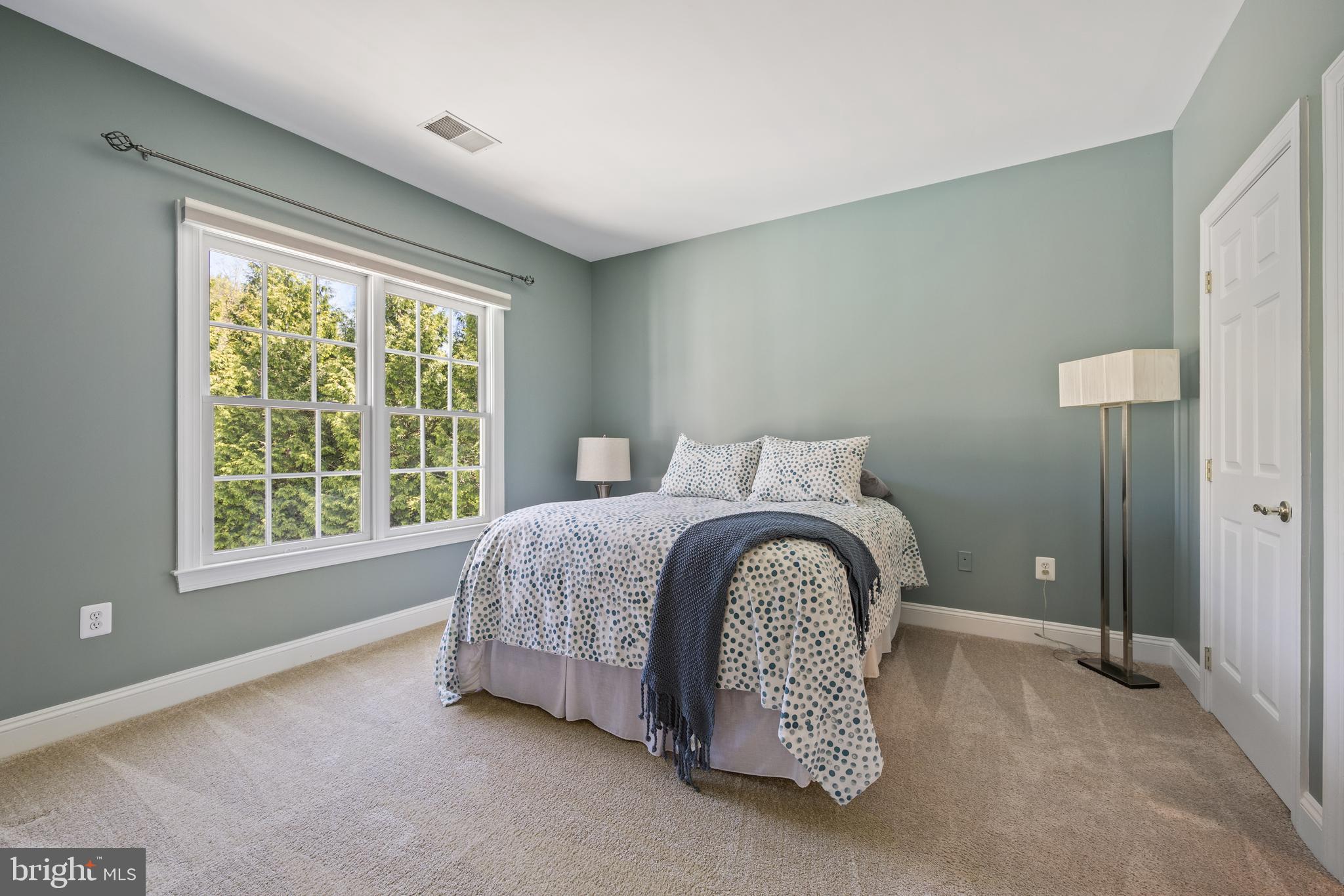 BUCKSKIN LAKE - Residential