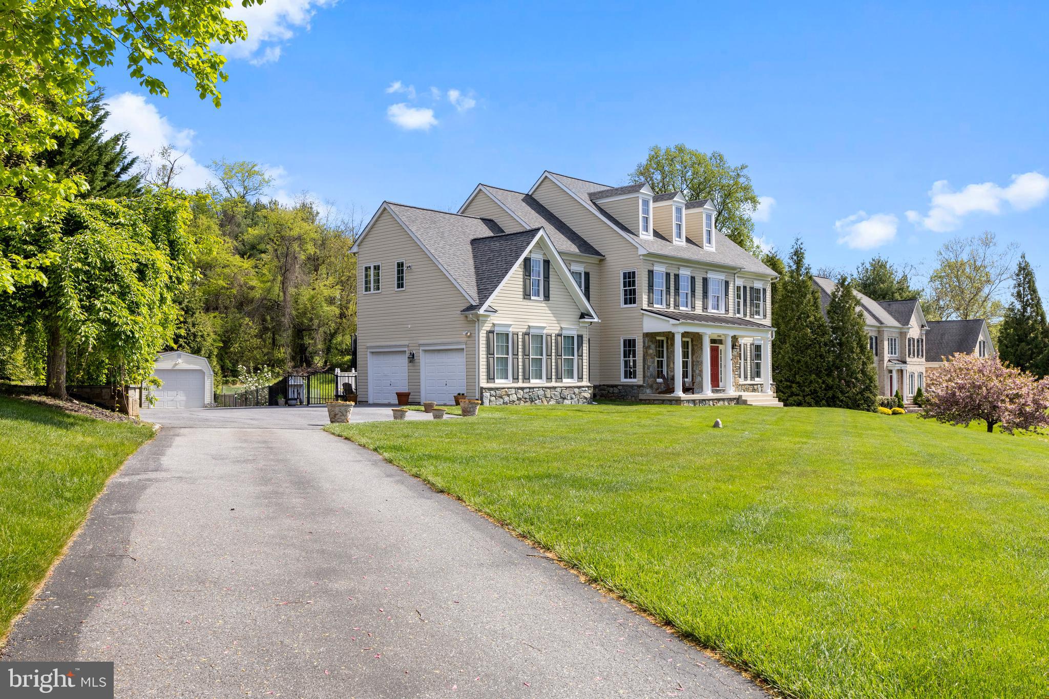 BUCKSKIN LAKE - Residential