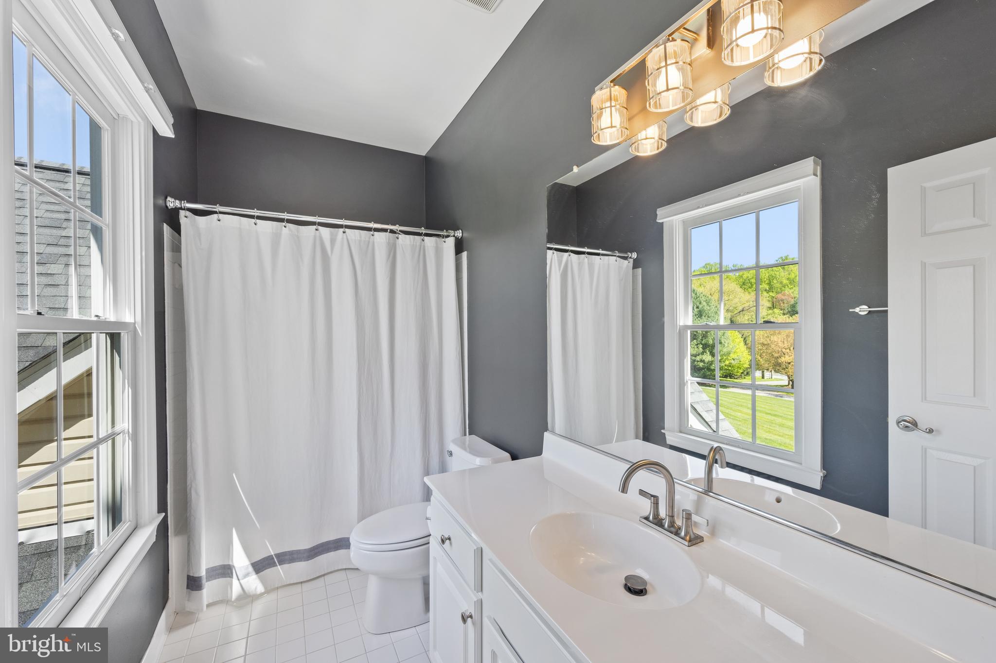 BUCKSKIN LAKE - Residential