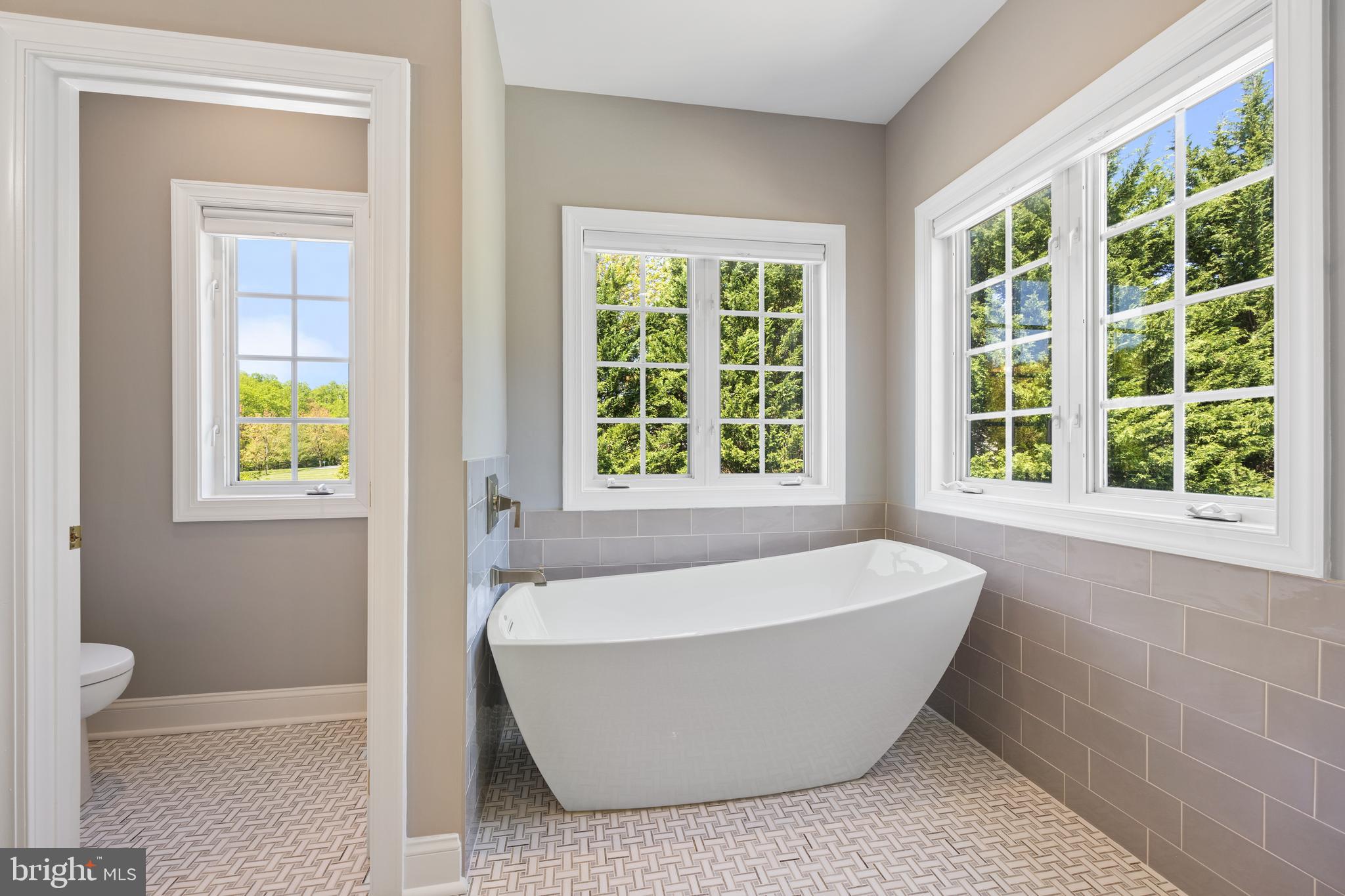 BUCKSKIN LAKE - Residential