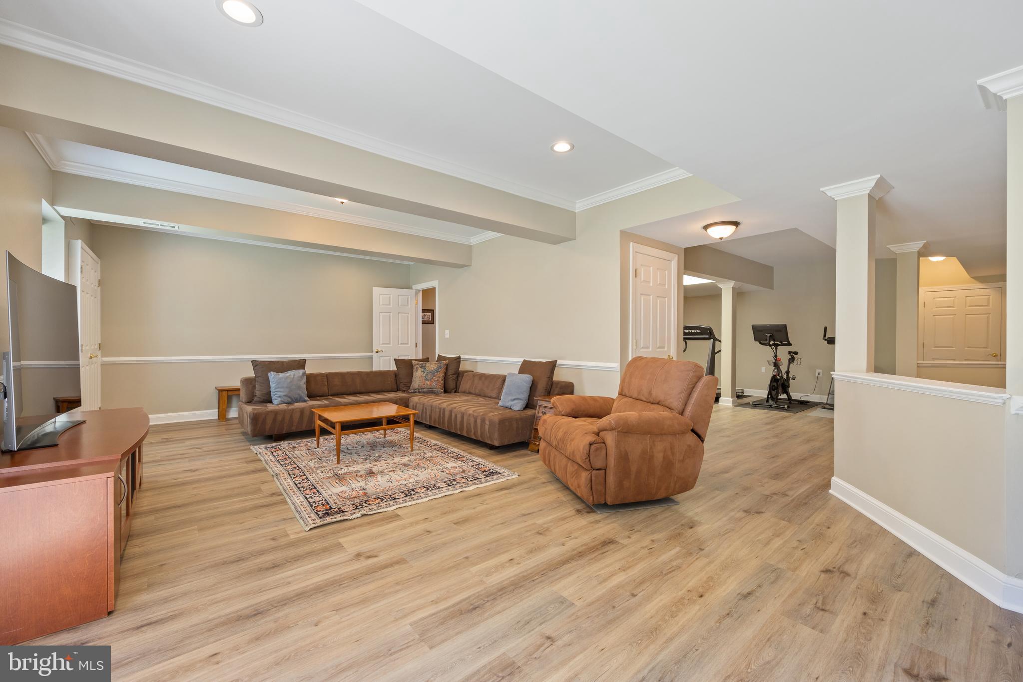 BUCKSKIN LAKE - Residential