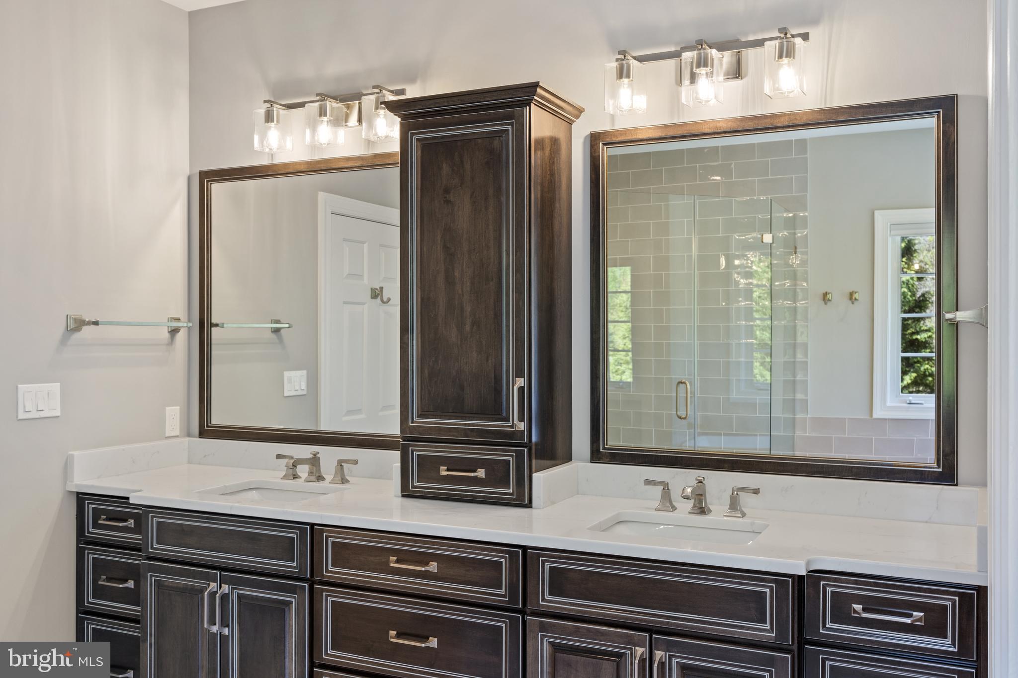 BUCKSKIN LAKE - Residential