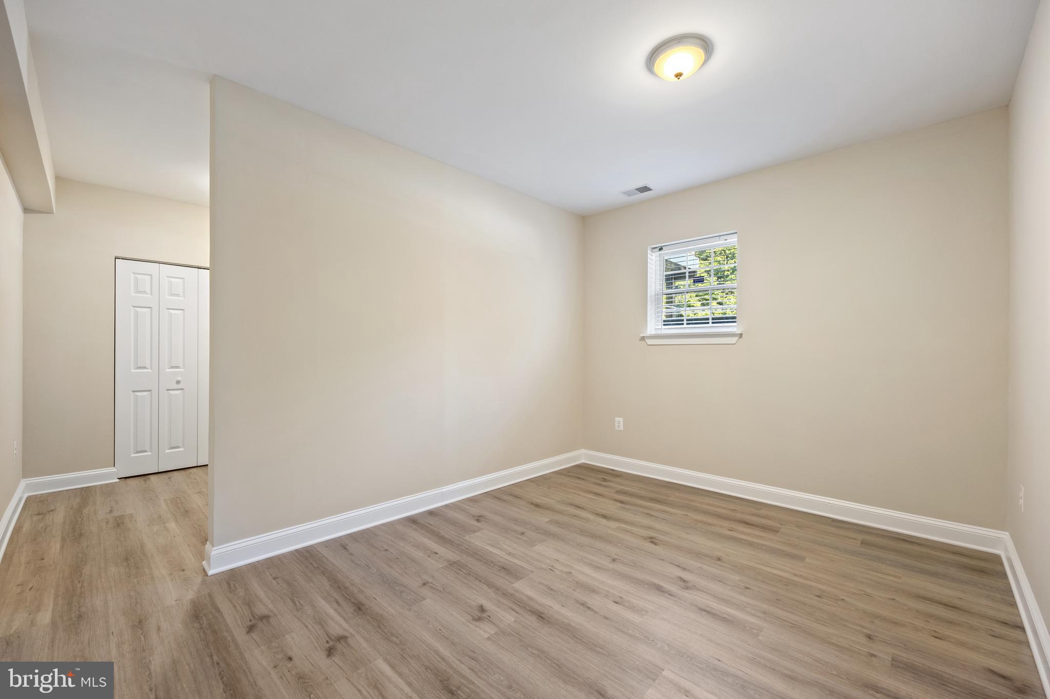 BUCKSKIN LAKE - Residential