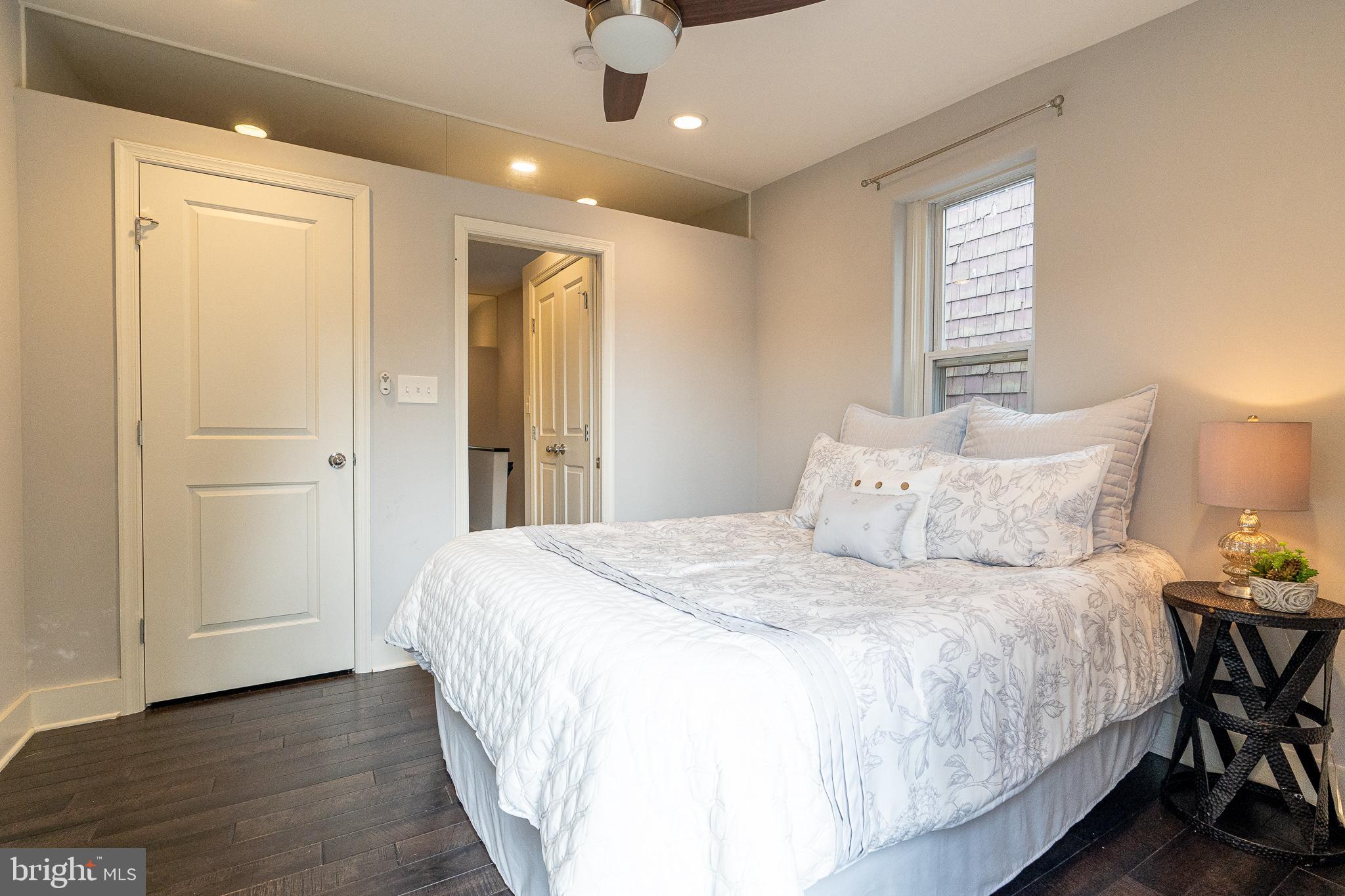 HAMPDEN HISTORIC DISTRICT - Residential Lease